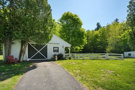 104 Knights Hill Road New London NH 03257