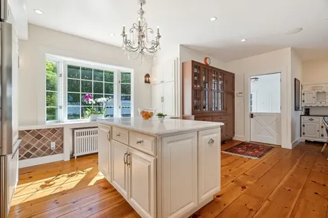 104 Knights Hill Road New London NH 03257