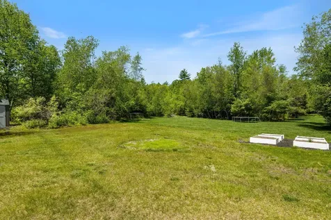 44 Thunder Road Fremont NH 03044