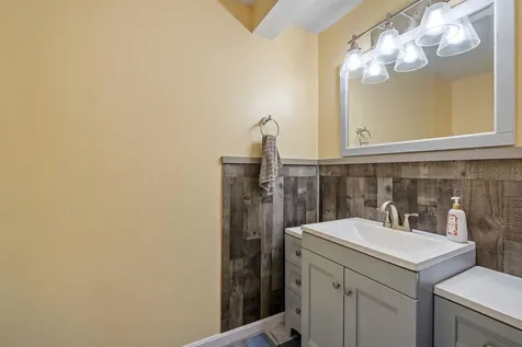 501 Bean Hill Road Northfield NH 03276