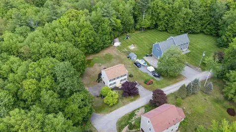 16 Bobcat Way Danville NH 03819