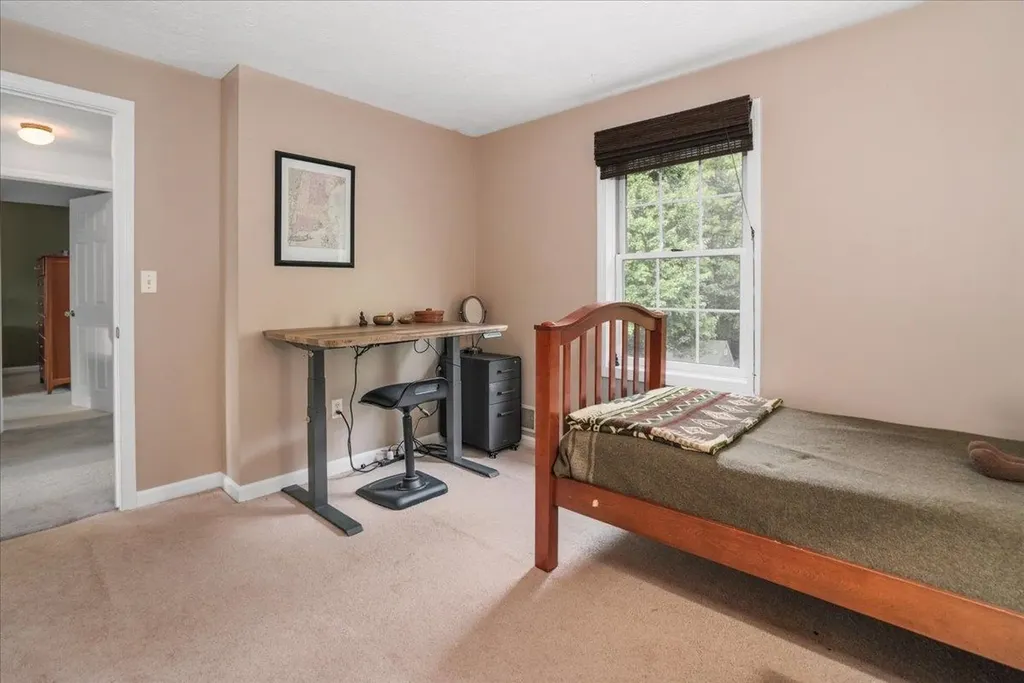 37 Level Street Merrimack NH 03054