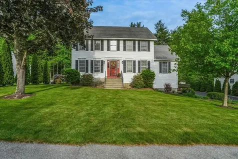 37 Level Street Merrimack NH 03054