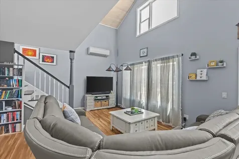 35 Campano Drive Georgia VT 05478