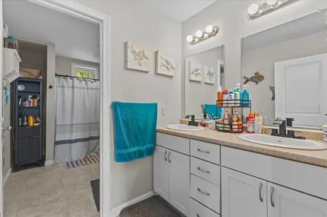 35 Campano Drive Georgia VT 05478