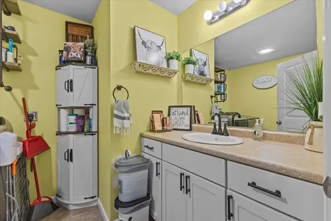 35 Campano Drive Georgia VT 05478