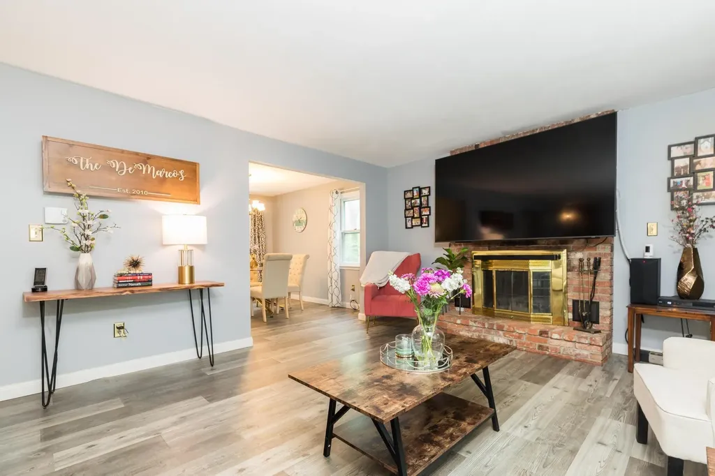 2 Birch Drive Hampton Falls NH 03844