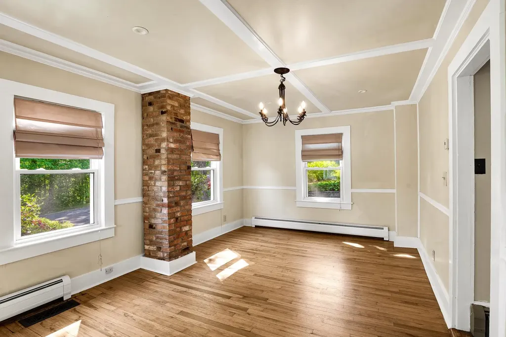 421 Locust Street Rollinsford NH 03869