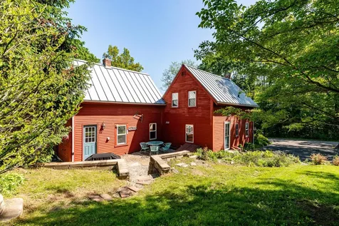 421 Locust Street Rollinsford NH 03869