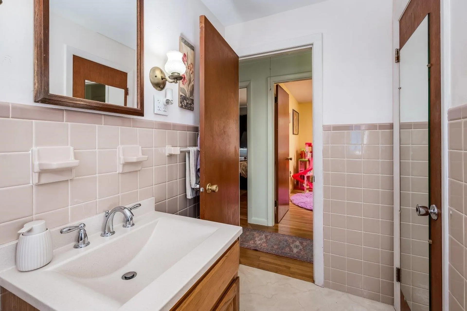 639 Silver Street Rollinsford NH 03869