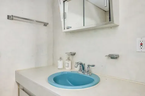 639 Silver Street Rollinsford NH 03869