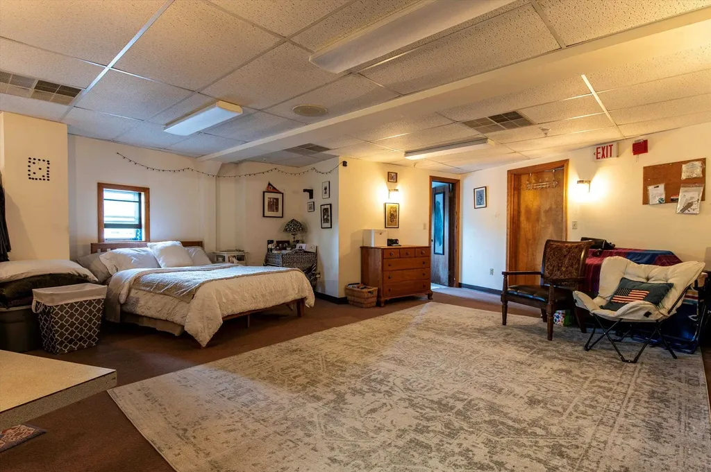 2282 Depot Street Manchester VT 05255