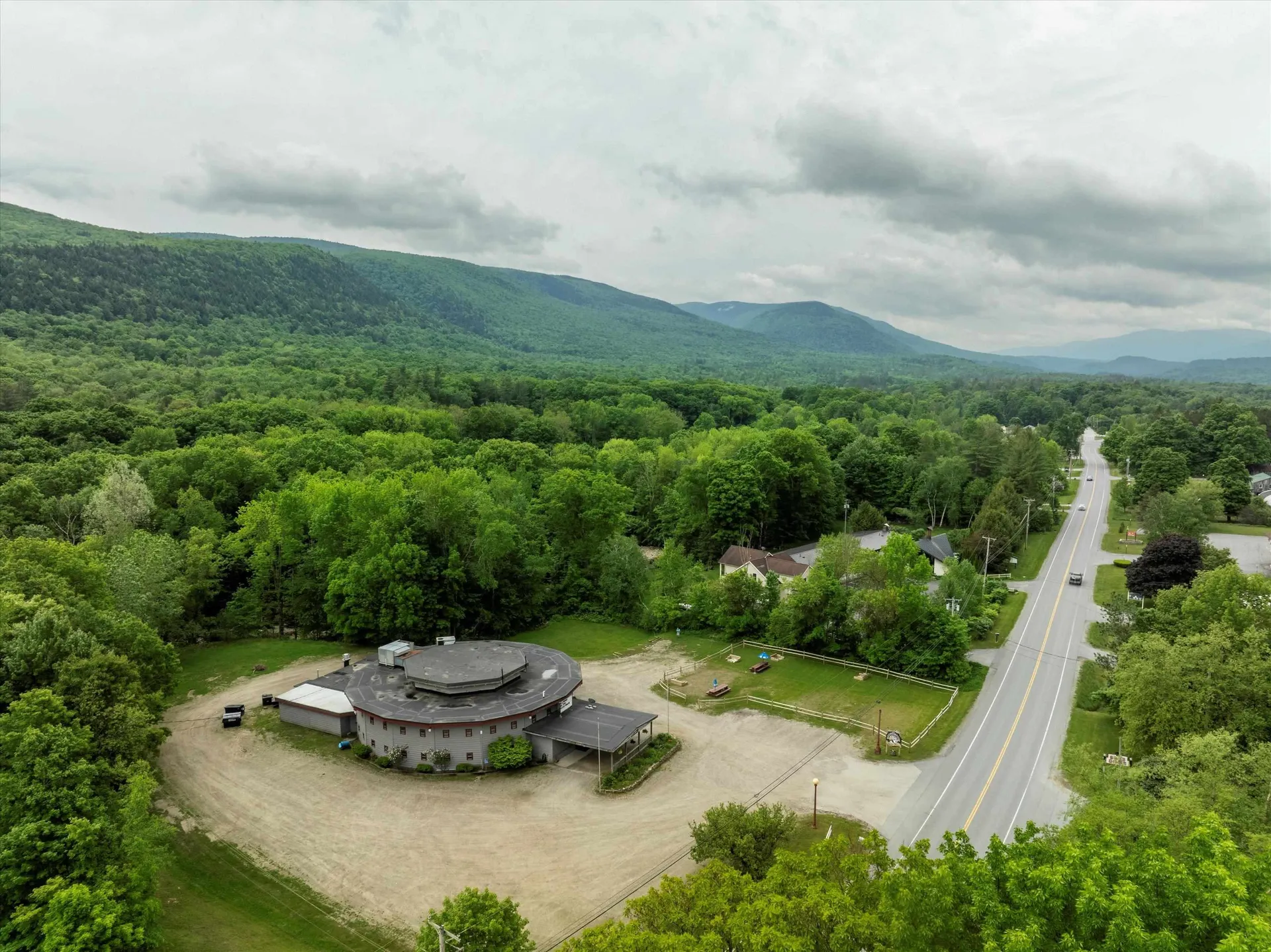 2282 Depot Street Manchester VT 05255