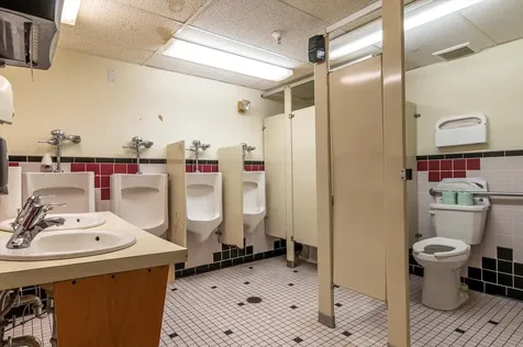 2282 Depot Street Manchester VT 05255