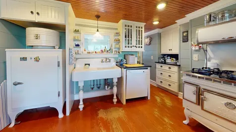 358 South Main Street Whiting VT 05778