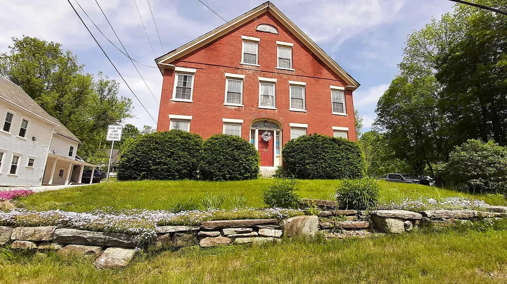 643 Main Street Cavendish VT 05153