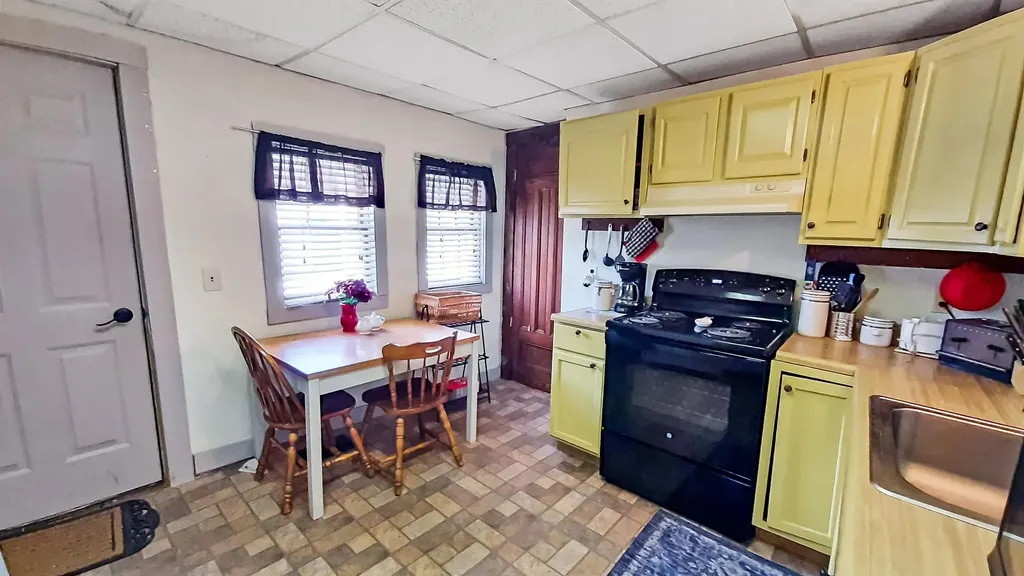 643 Main Street Cavendish VT 05153