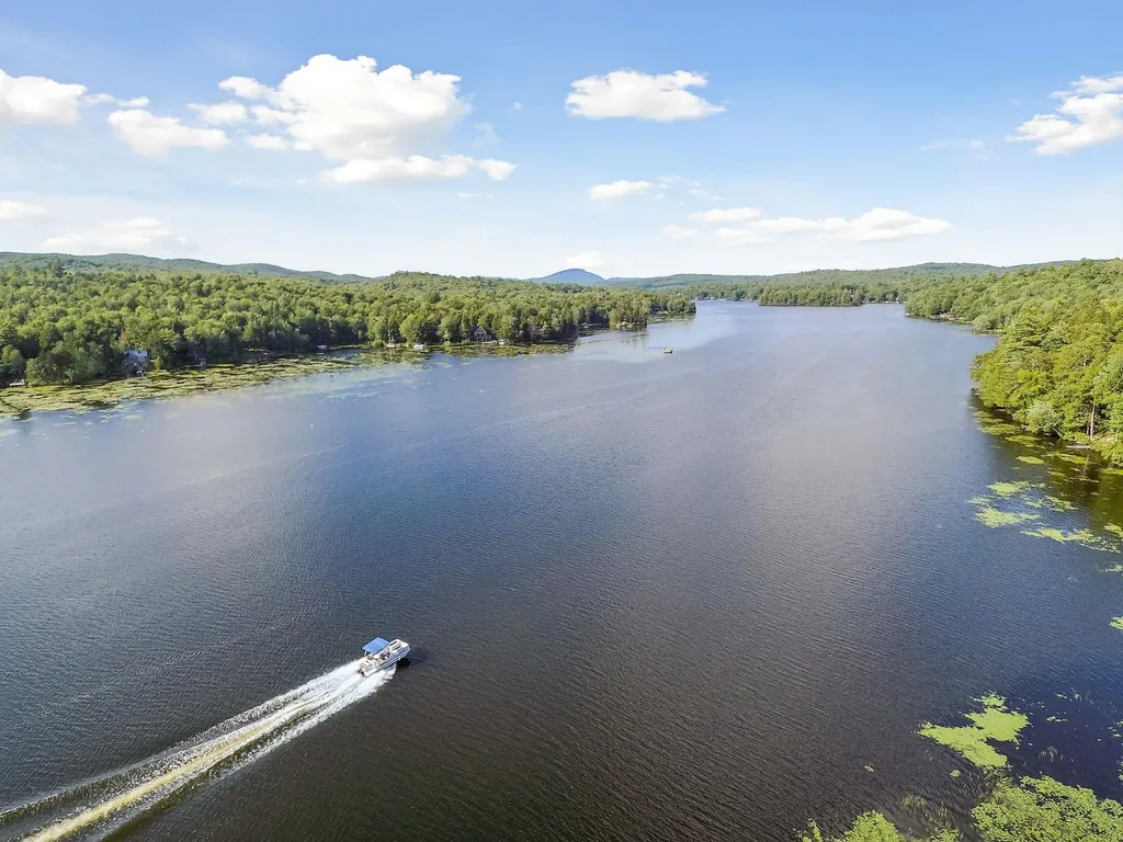 M111 L24&25 Tigola Trail Stoddard NH 03464