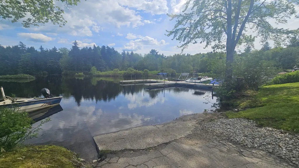 M111 L24&25 Tigola Trail Stoddard NH 03464