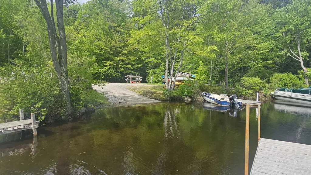 M111 L24&25 Tigola Trail Stoddard NH 03464