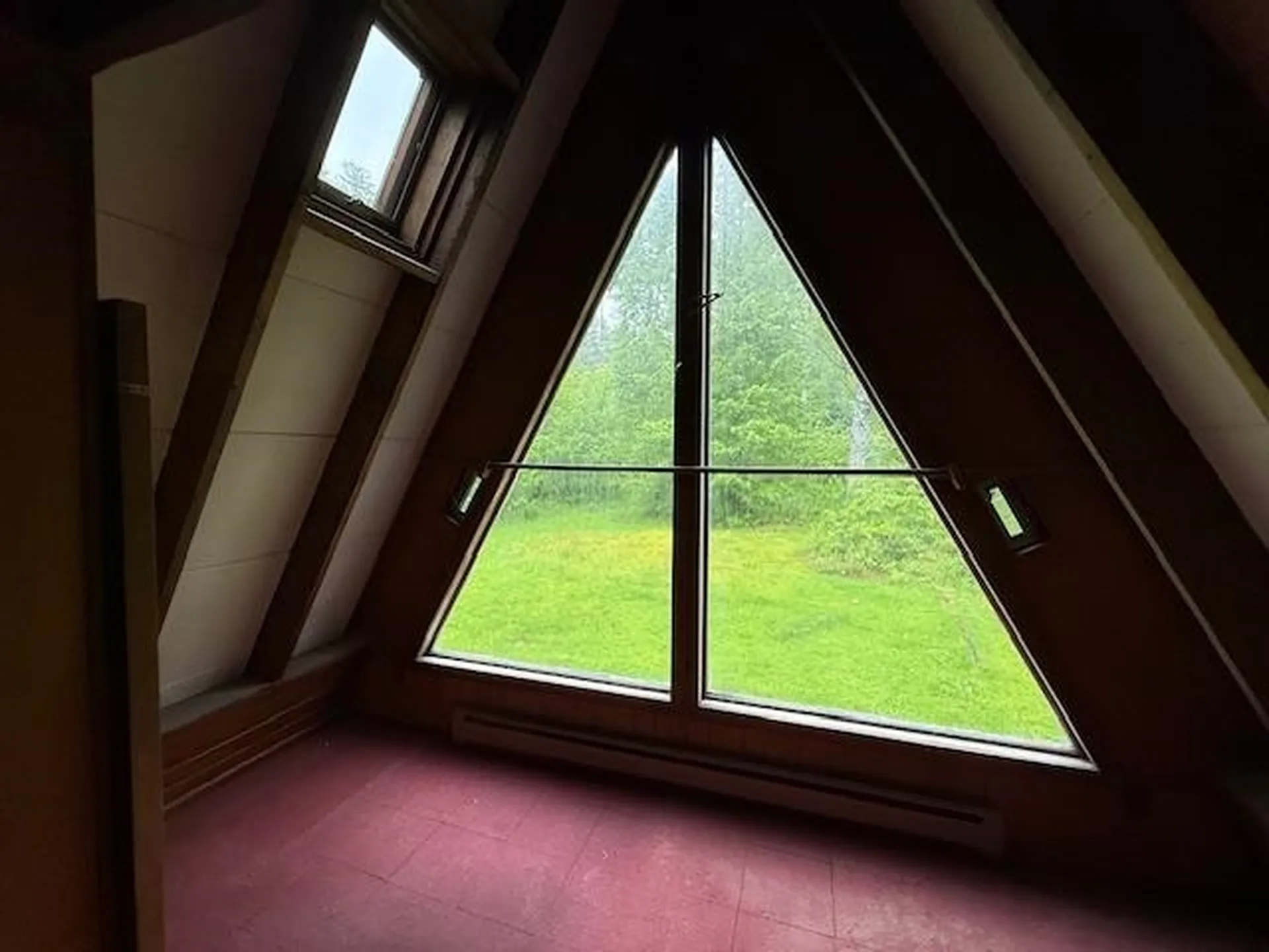 21 Sunday Mountain Deve Road Orford NH 03777