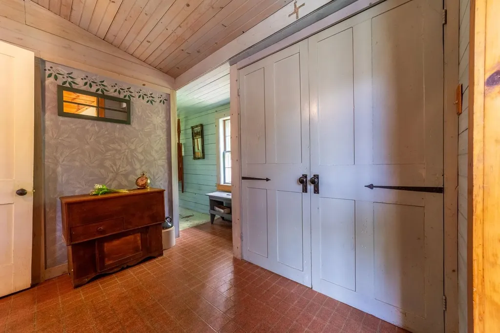 1678 Fowler River Road Alexandria NH 03222