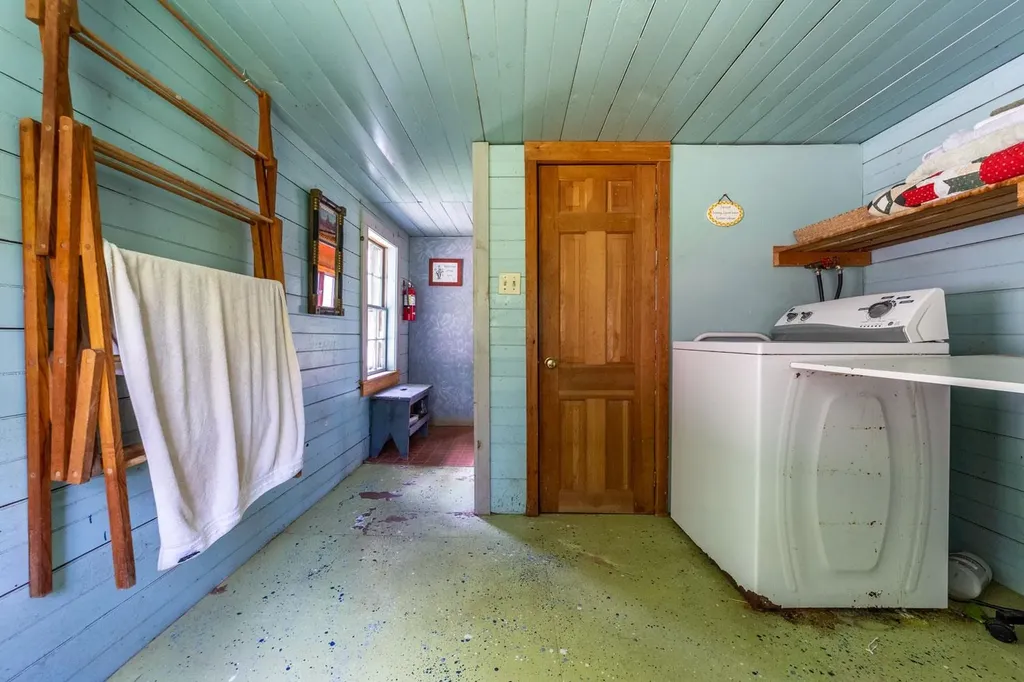 1678 Fowler River Road Alexandria NH 03222