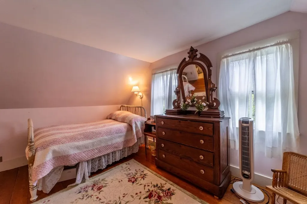 1678 Fowler River Road Alexandria NH 03222