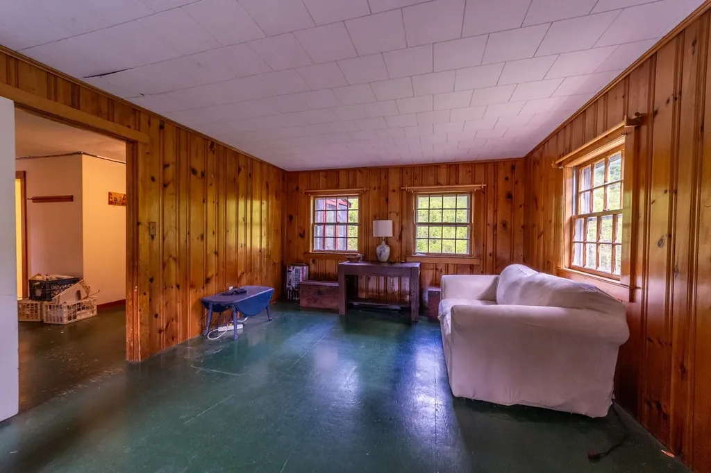 1678 Fowler River Road Alexandria NH 03222