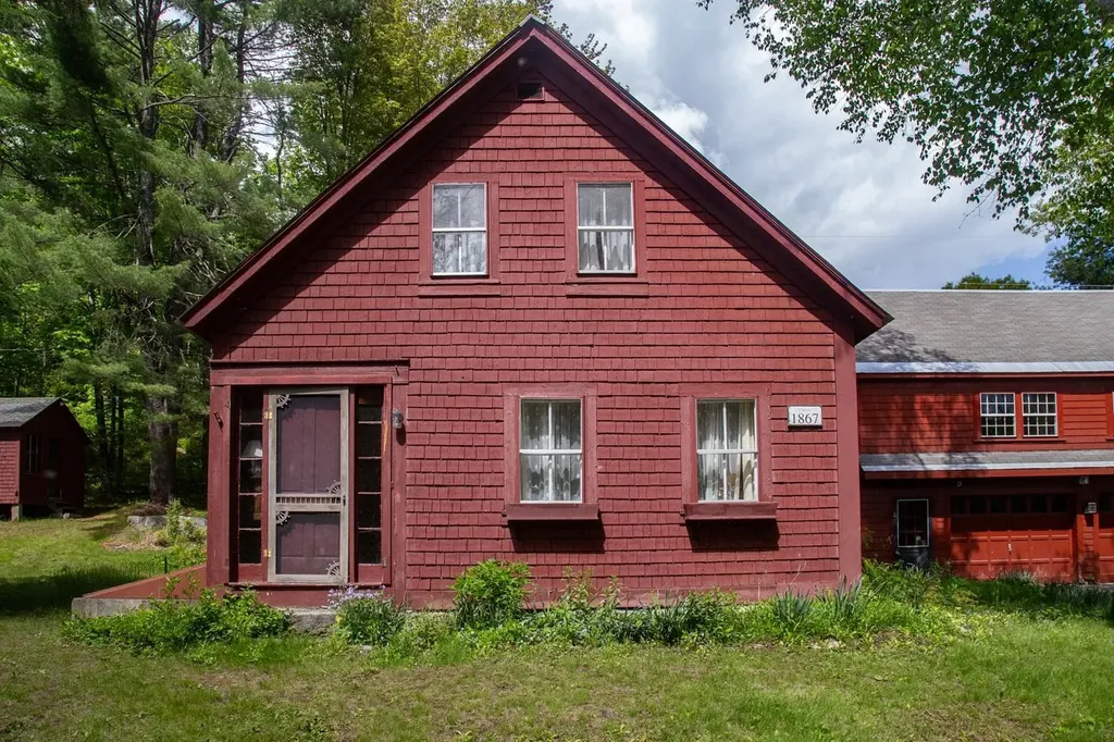 1678 Fowler River Road Alexandria NH 03222