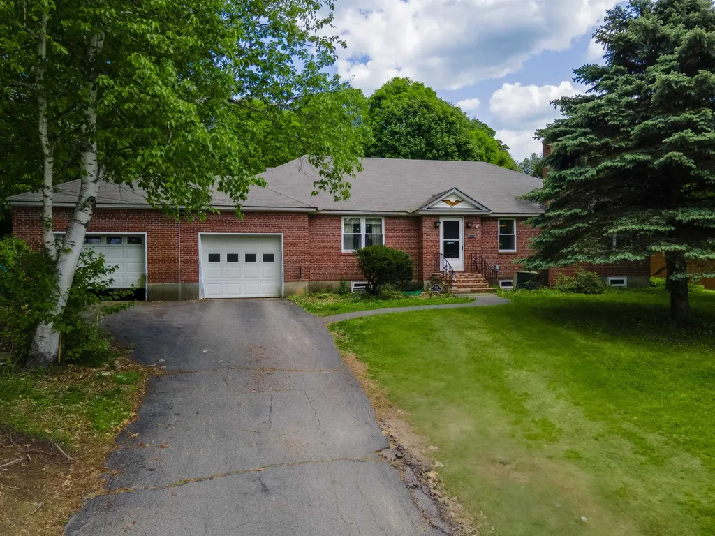 191 Cheney Street Newport NH 03773