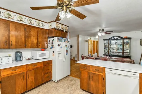 2 Birchwood Road Claremont NH 03743