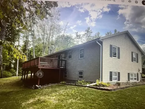 2 Birchwood Road Claremont NH 03743