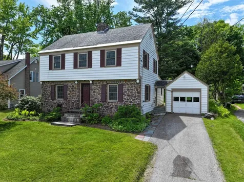 21 Short Shannon Street Middlebury VT 05753