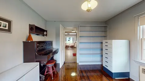 21 Short Shannon Street Middlebury VT 05753