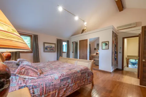 117 Underhill Road Hartford VT 05059