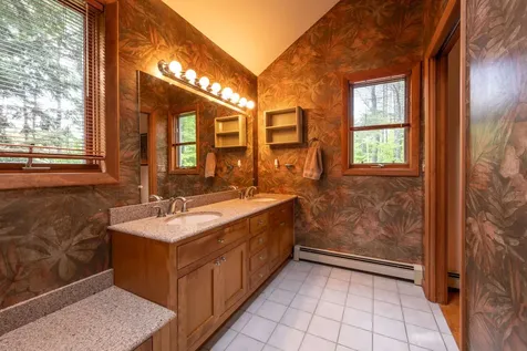 117 Underhill Road Hartford VT 05059