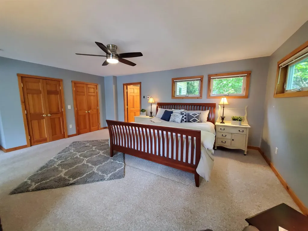 91 Algonquin Road Enfield NH 03748