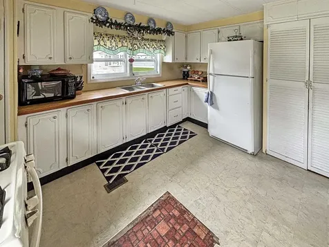 43 Pecor Avenue Milton VT 05468