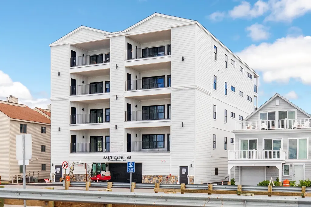 465 Ocean Boulevard Hampton NH 03842