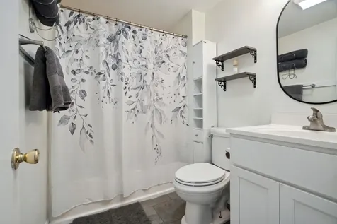 4 Seabury Road Hampton NH 03842