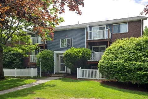 4 Seabury Road Hampton NH 03842