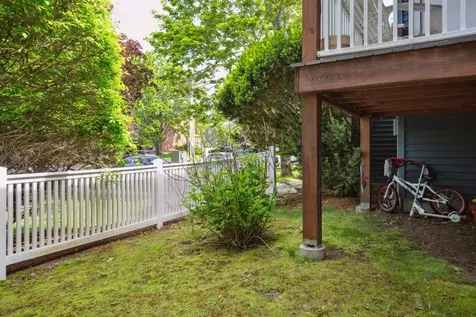 4 Seabury Road Hampton NH 03842