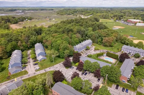 4 Seabury Road Hampton NH 03842