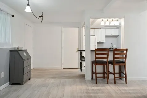 4 Seabury Road Hampton NH 03842