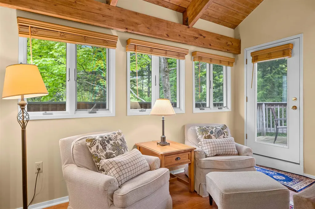 102 Upper Phase Road Warren VT 05674