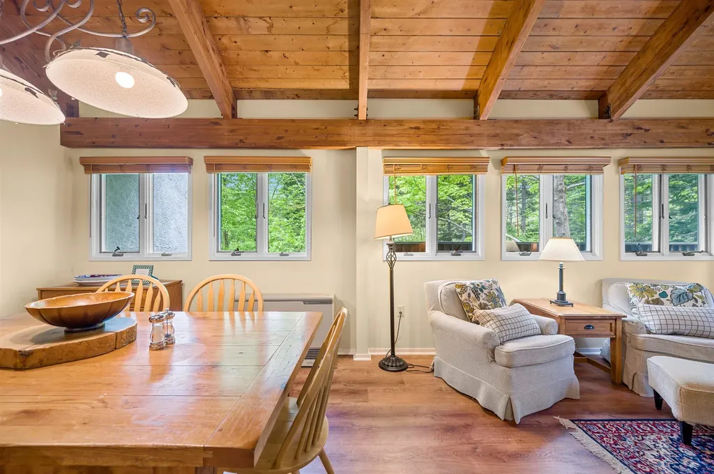 102 Upper Phase Road Warren VT 05674