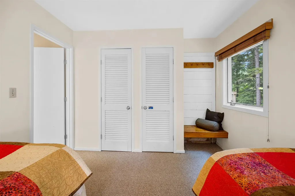 102 Upper Phase Road Warren VT 05674