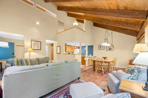 102 Upper Phase Road Warren VT 05674