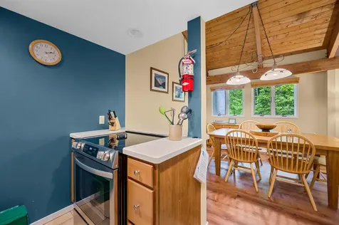 102 Upper Phase Road Warren VT 05674